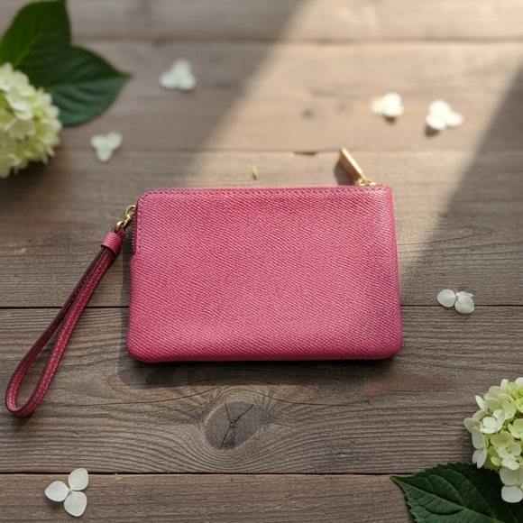 Coach Corner Zip Wristlet Wallet In Confetti Pink (NWT) - Picture 4 of 7